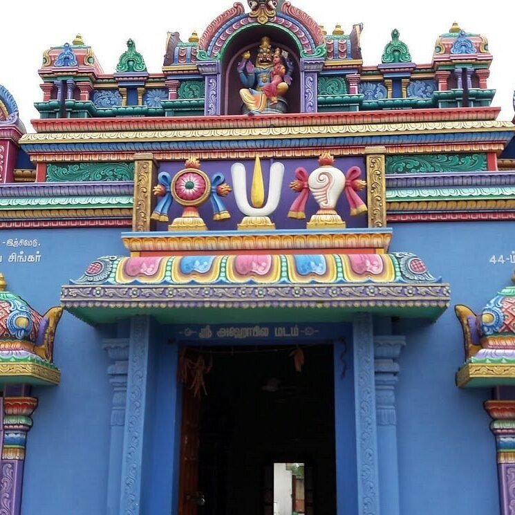 main-entrance-to-the